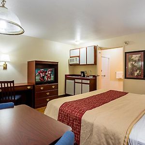 Superior King Room Disability Access or Roll Shower Non-Smoking